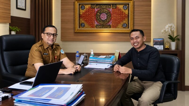 Habieb Abu bakar Haddad, SH.MH (Ketua Rabithah Alawiyah Provinsi Jambi) dan Sekretaris PBB Muaro Jambi ,Arsyad,S.Kom